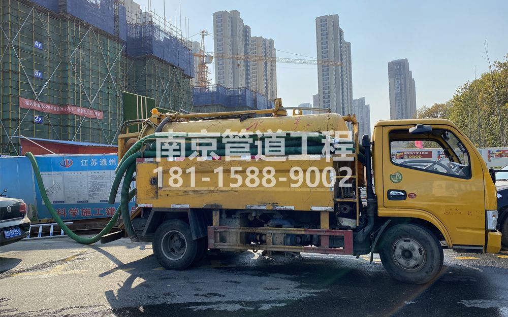 265科技园建筑工地抽粪